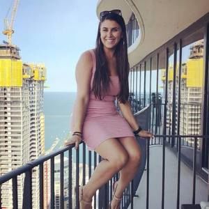 Meet your Posher, Sara